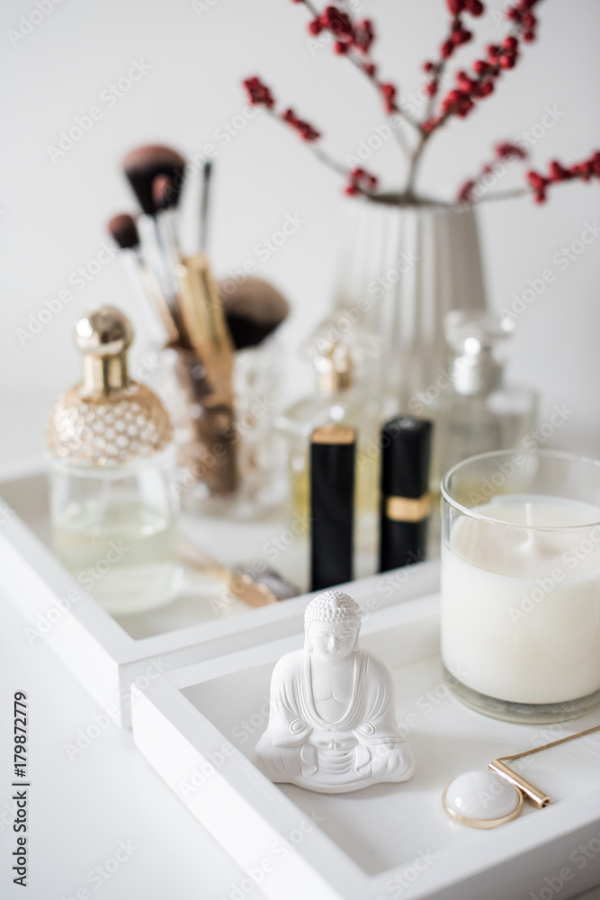 Ladys dressing table decoration with flowers, beautiful details, Ladys dressing table decoration with flowers, beautiful details,