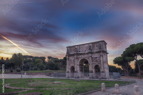 sunrise at forum romanum