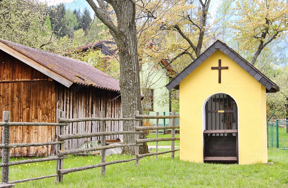 Obraz premium Austria Chapel with a Barn