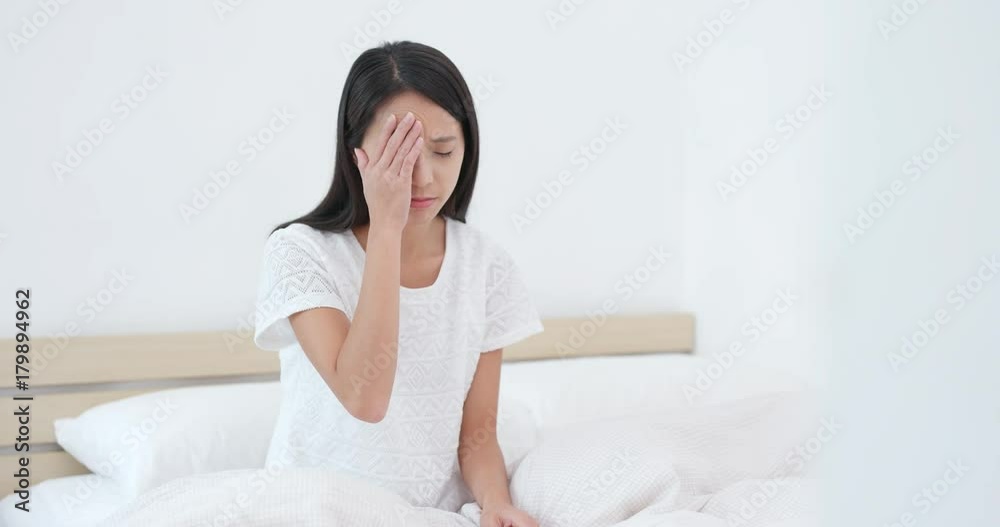 Woman got an negative result of pregnant test Woman got an negative result of pregnant test