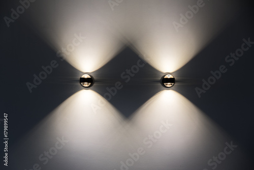 Wandlampe in Sternehotel, abstrakte Lichter