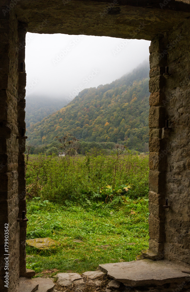 Obraz premium Ancient ruines view outside