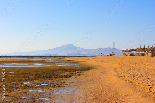 Sanny shote and blue mountains photo