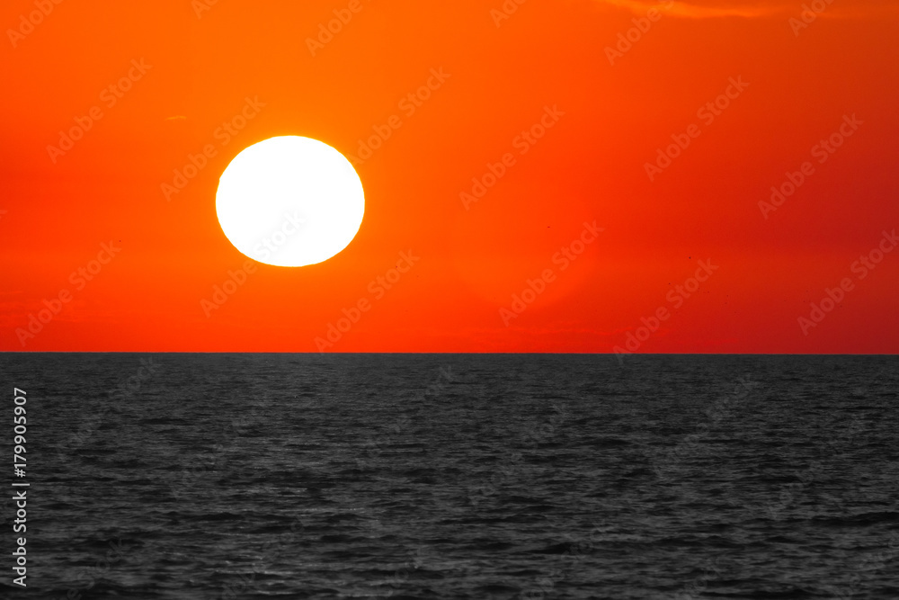 Sunset sea horizon