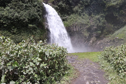 Cascade Chaco Ecuador