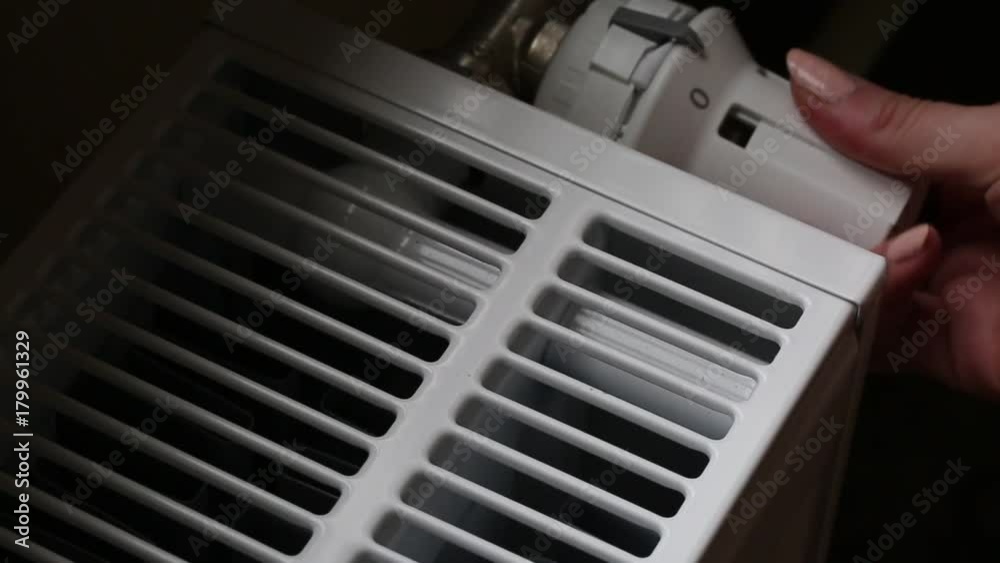 Thermostatic head is the best way to control the amount of heat and the amount of heat it has to reach our heater.
Thermostatic head is the best way to control the amount of heat and the amount of heat it has to reach our heater.