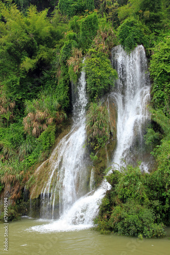 Waterfall near Li River  Guilin  China