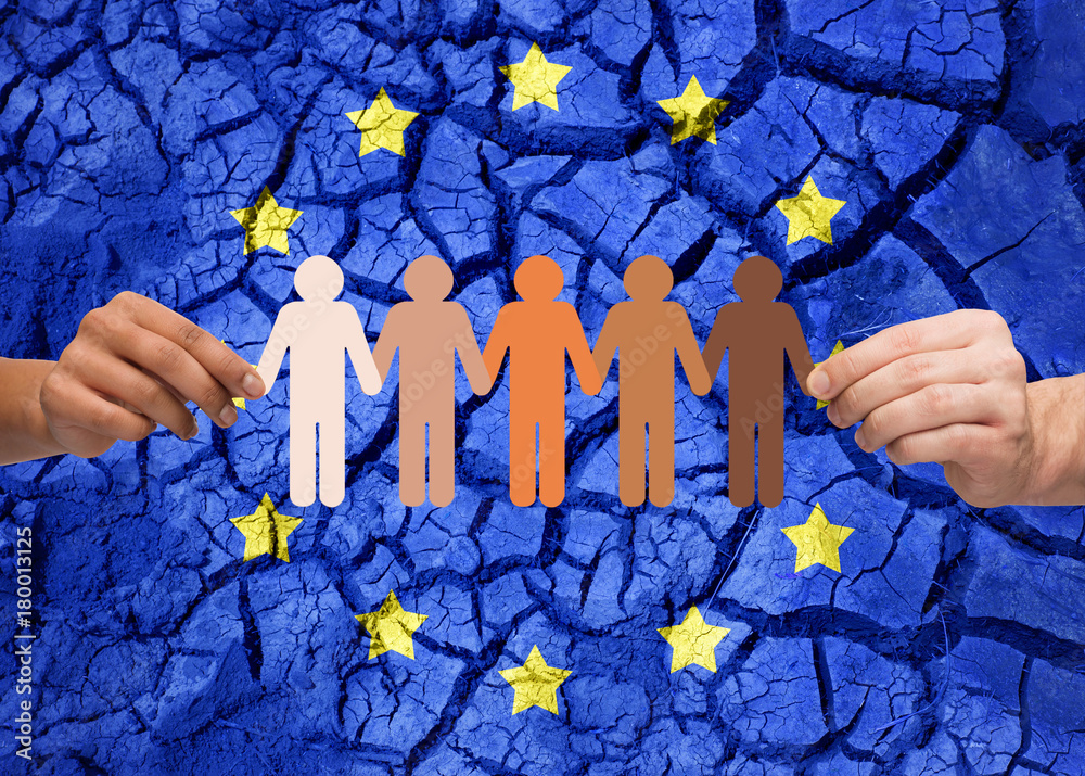 Φωτογραφία hands holding chain of people over flag of europe