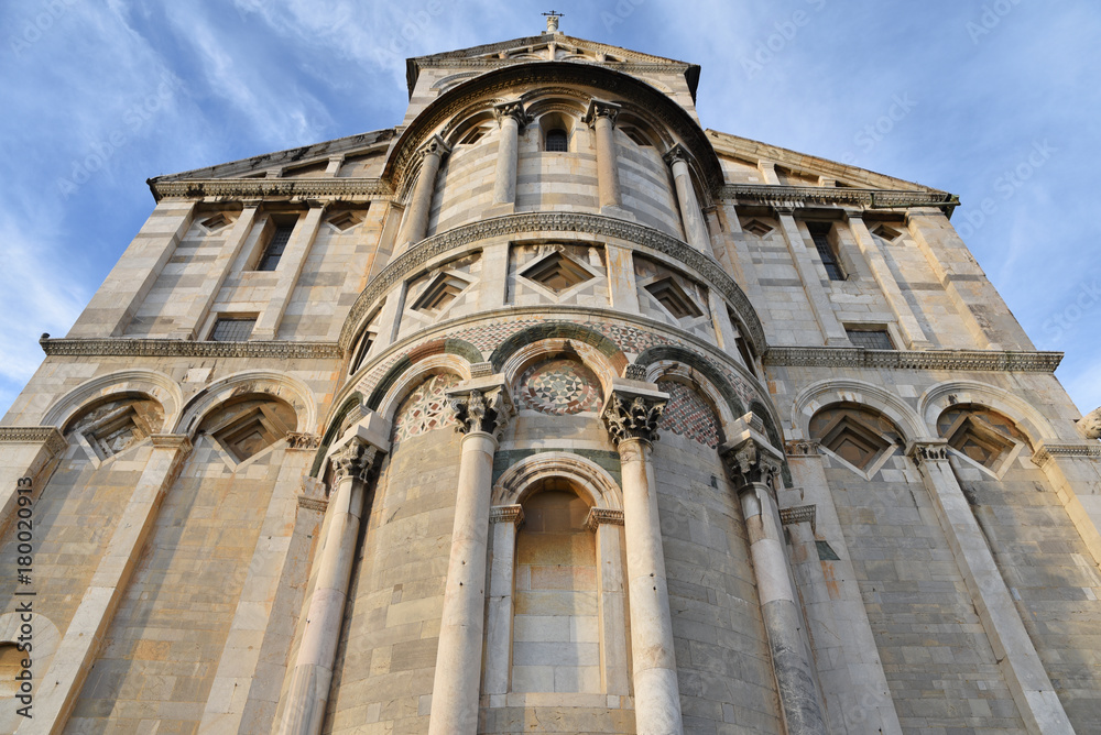 Chevet de la basilique de Pise en Toscane, Italie