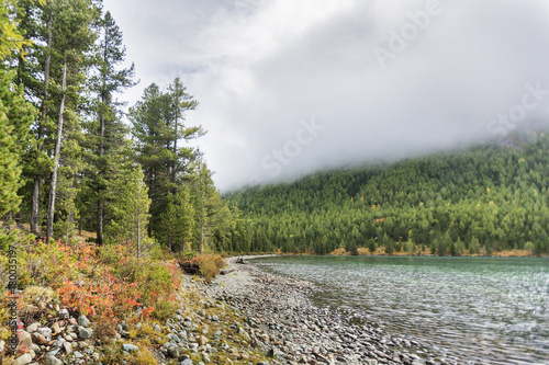 Fototapeta Naklejka Na Ścianę i Meble -  Lower Multinskoe lake, Altai mountains. Russia. Autumn landscape