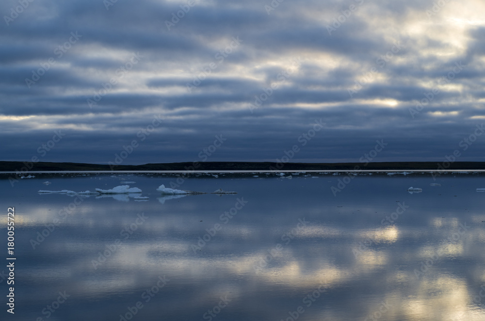 The archipelago of Novaya Zemlya, an Arctic Ocean ice