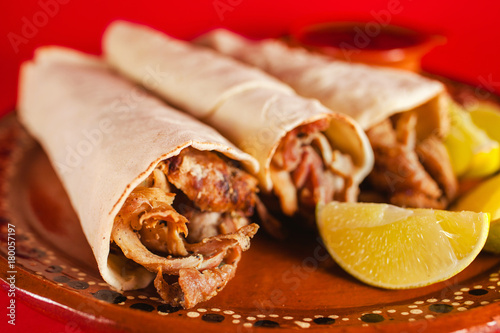 Billede på lærred tacos arabes is traditional food in mexico and puebla city