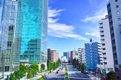 白金高輪の白金一丁目交差点から麻布方面の風景
 photo