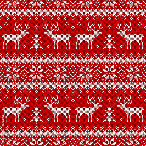 Knitted scandinavian pattern with deers. Vector.