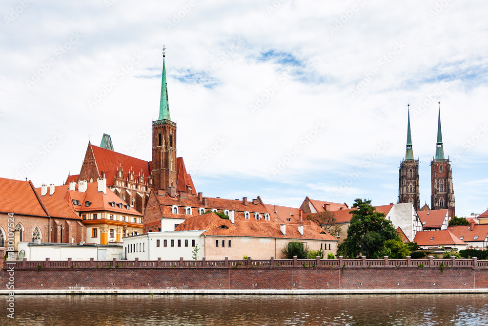 Obraz premium churches of Ostrow Tumski district in Wroclaw city
