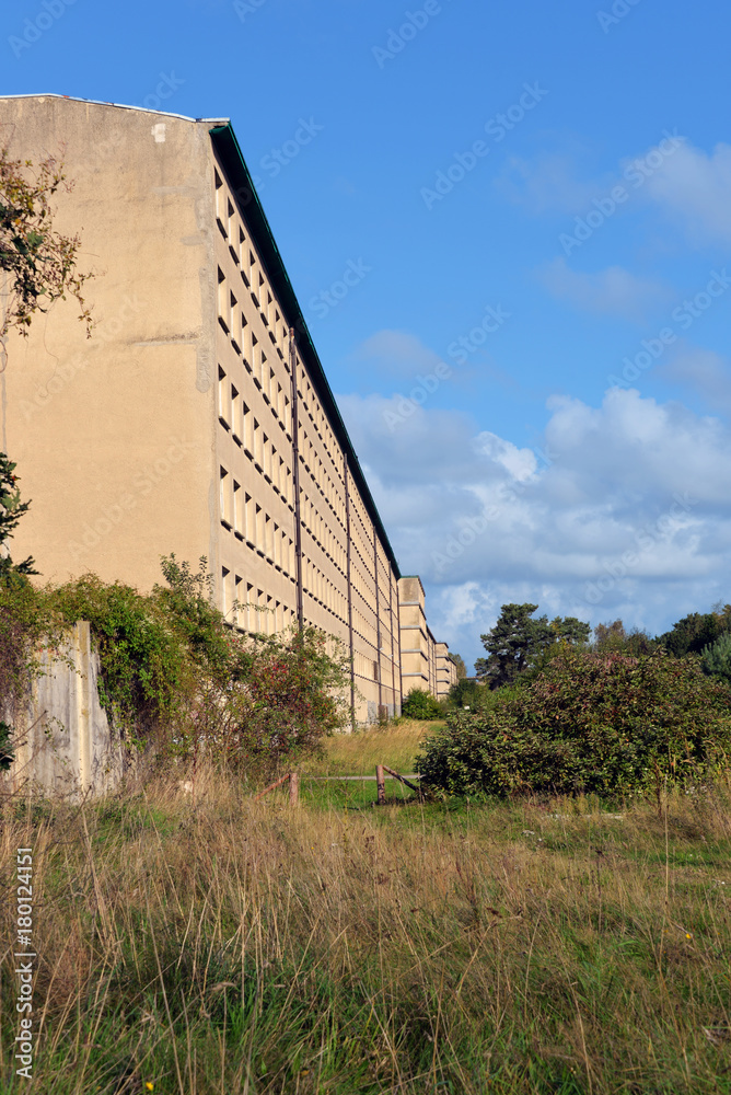 Ruine des Seebades KdF Prora auf Rügen Ruine des Seebades KdF Prora auf Rügen
