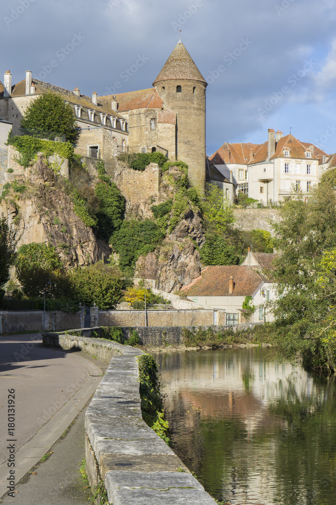  Semur-en-Auxois Bourgogne France