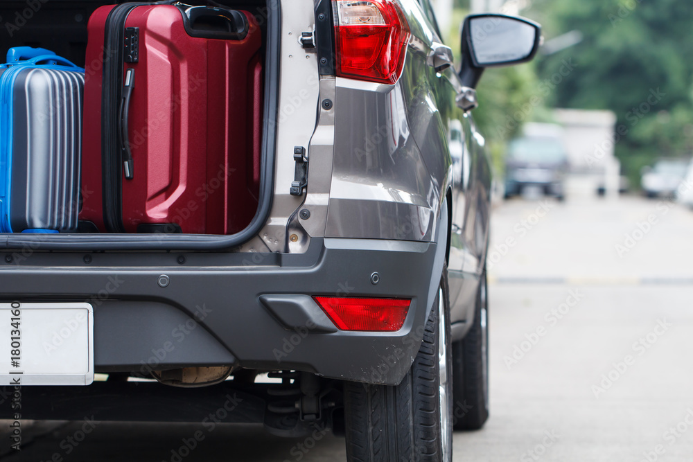 Fototapeta premium Private car and luggage are prepared for the holidays