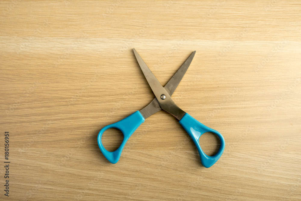 scissors scissors