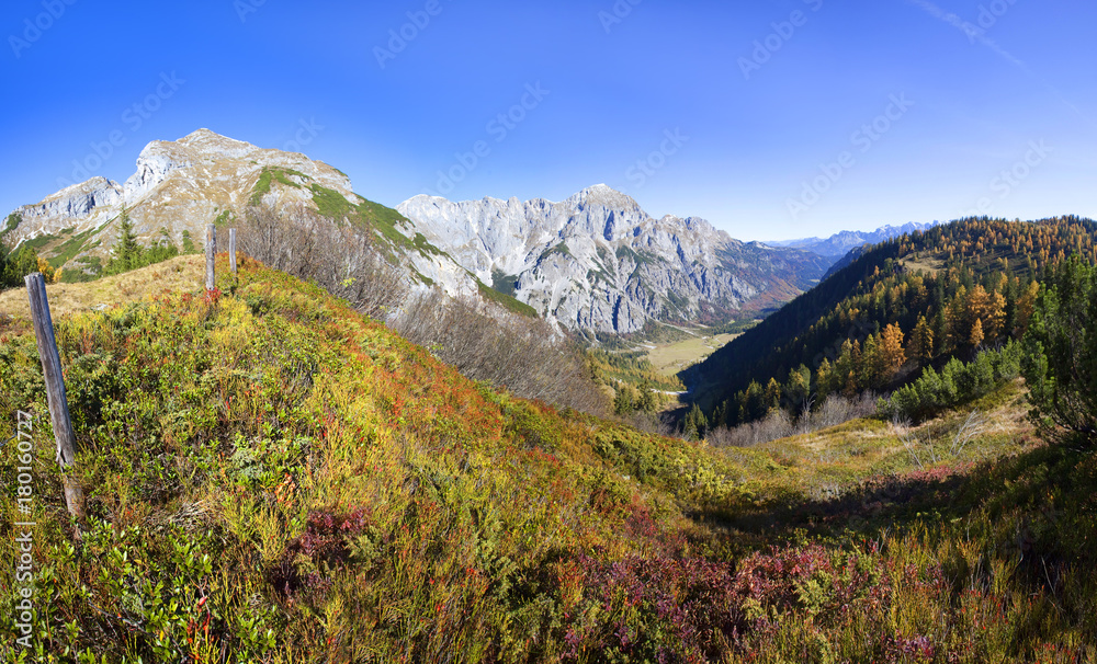 Fantastische Aussicht vom Jochriedel in Lungötz