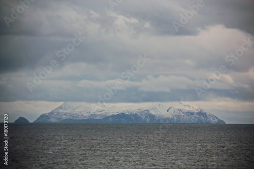 Вид на Алеутские острова 