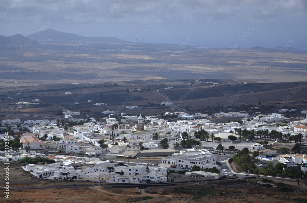 Obraz premium Stadtansicht von Teguise, Lanzarote
