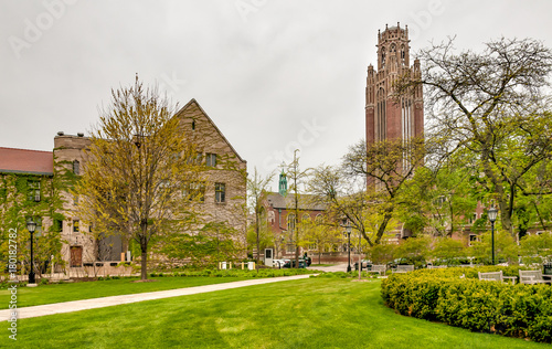 Square of Chicago University campus with view of Saieh Hall for Economics tower, Illinois, USA
