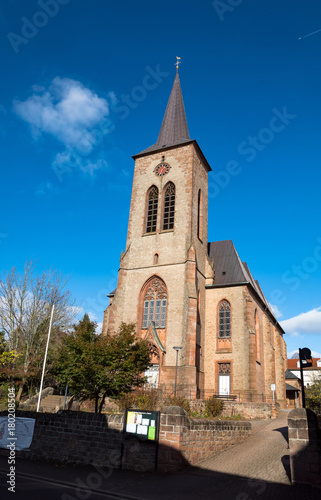 Kirche in Clausen