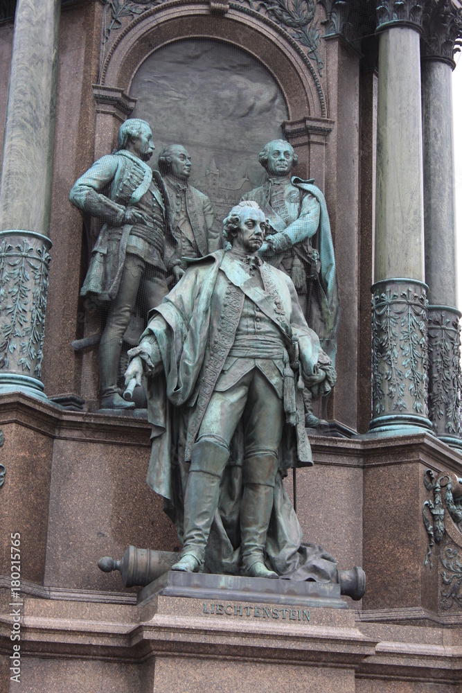 Obraz premium Generals on Maria Theresia Monument, in Vienna, Austria, Europe. The monument was built by Kaspar von Zumbusch in the year 1888 