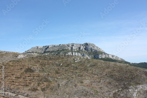 Obraz na płótnie Falaises de l'arriere Pays de Provence. Provence-Alpes-Côte-d'azur, France w salonie