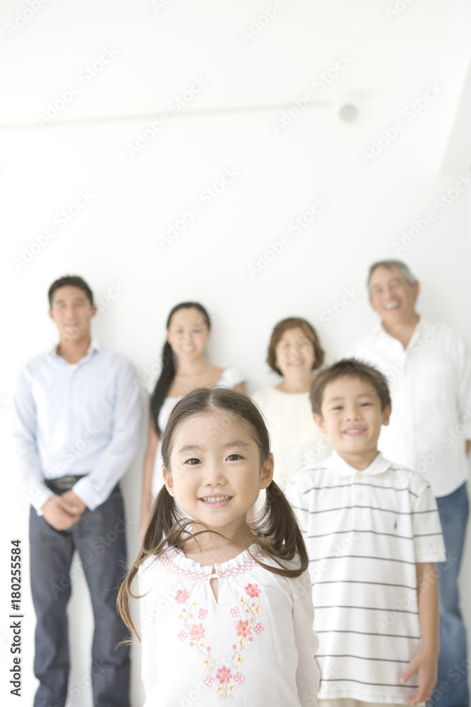 家族6人のポートレート