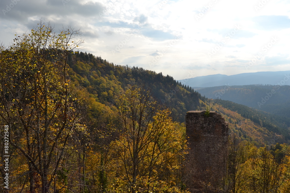 Vue depuis les châteaux du Nideck Vue depuis les châteaux du Nideck