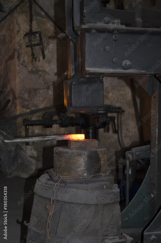 Blacksmith, locksmith