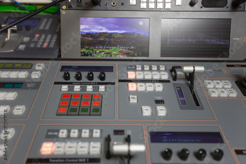Tableau sur toile Broadcast studio video and audio switcher mixer