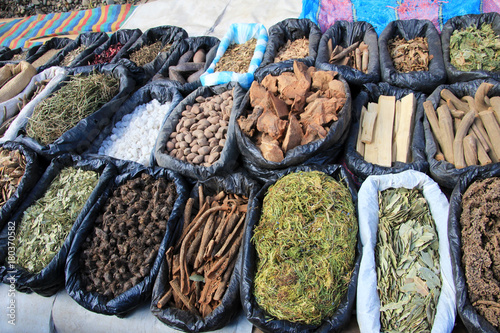 Fotografie Alternative medicine fresh herbs and ingredients at indian market in Silvia, Col
