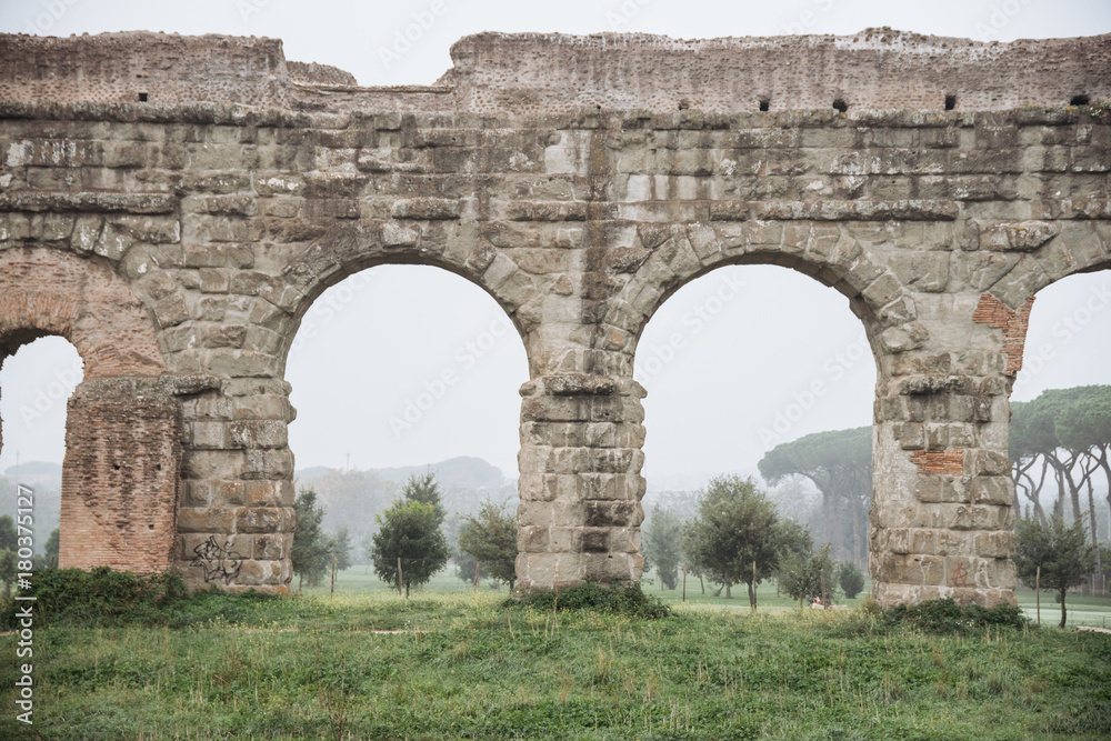 Roman aqueduct arches 