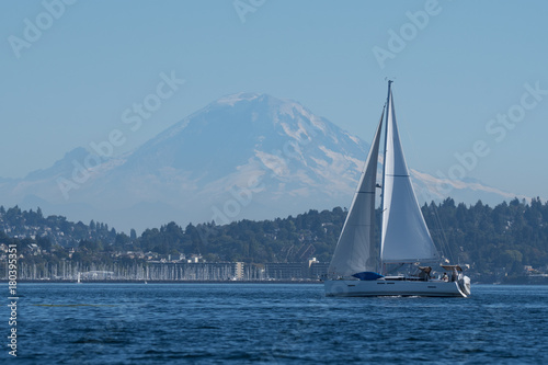 Afternoon sail on Elliott Bay