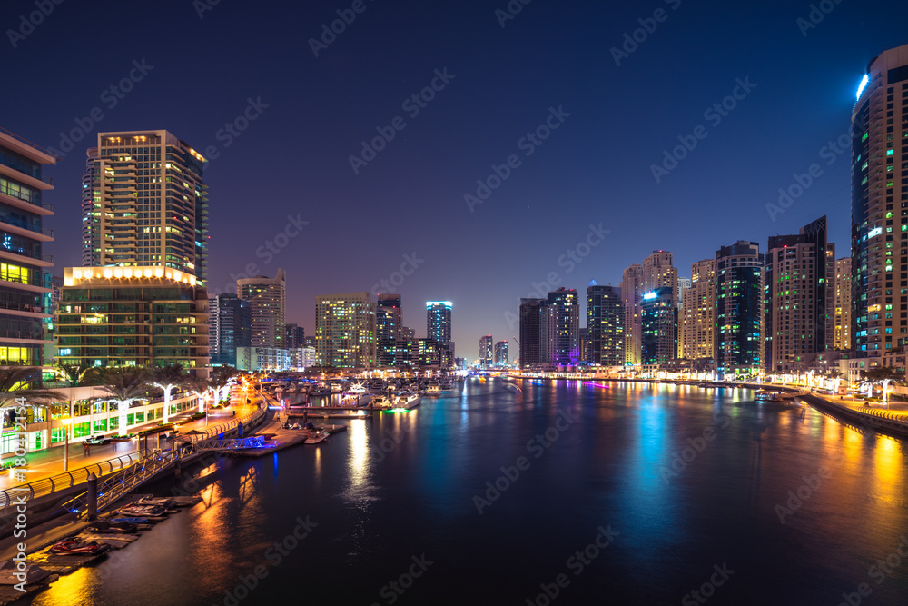 Fototapeta premium Dubai Marina cityscape , UAE