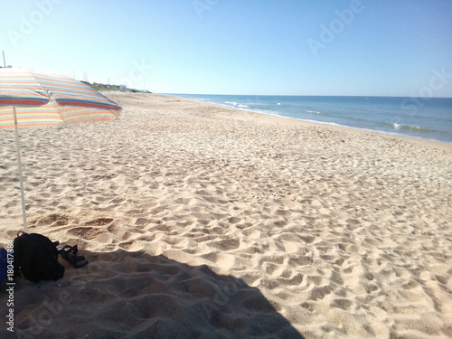 Long beach horizon scene