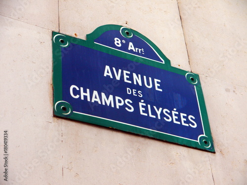 avenue des champs elysees