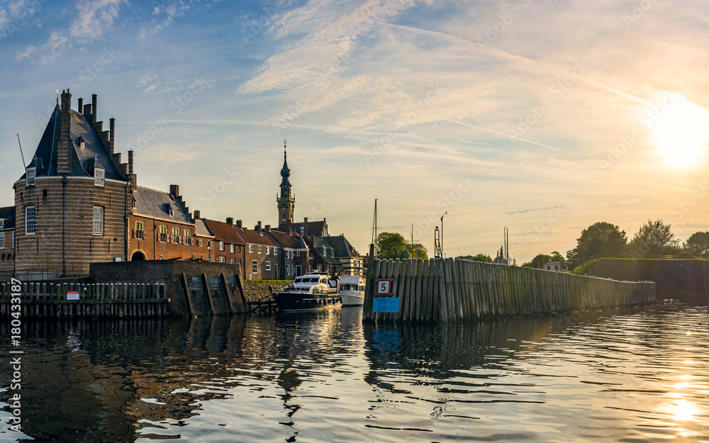 Fototapeta premium Skyline Veere Areal Shot during sunset