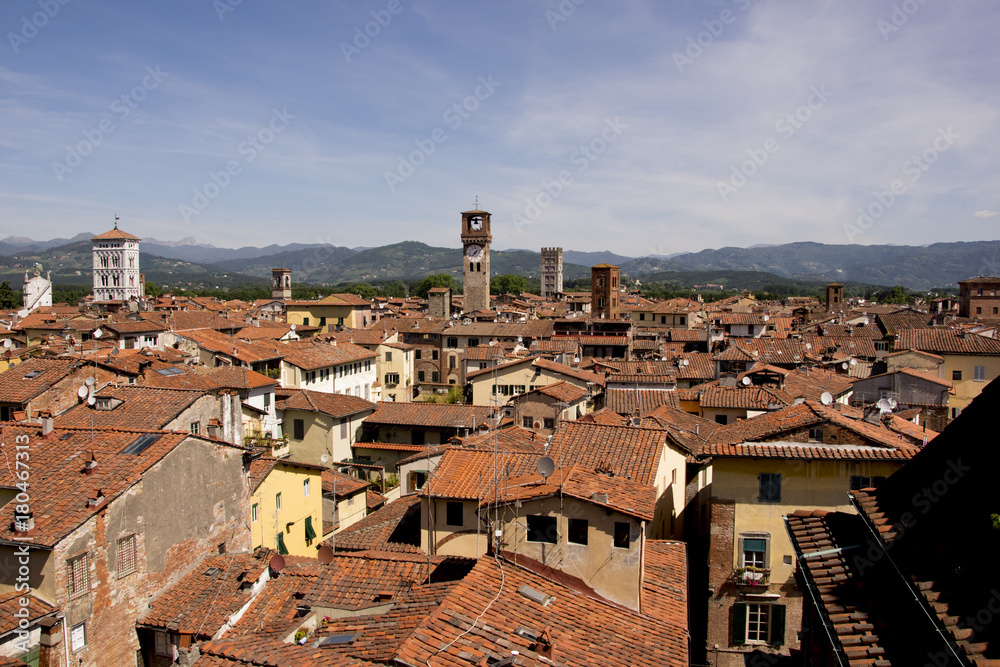 Lucca da un campanile