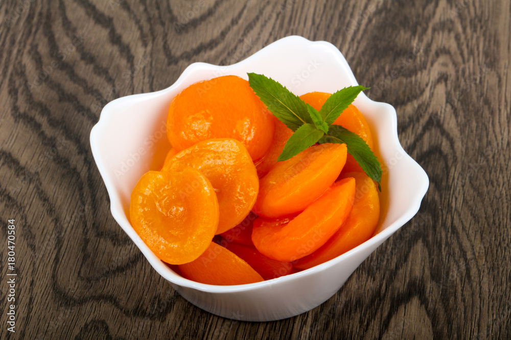 Canned apricots