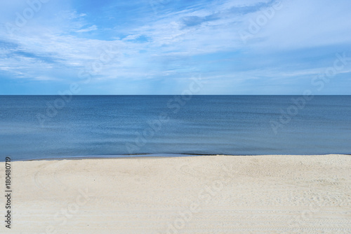 Fototapeta Naklejka Na Ścianę i Meble -  empty sand beach