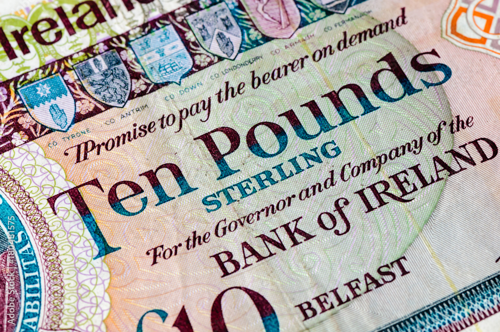 Obraz premium Bank of Ireland banknot dziesięciofuntowy, tak jak w Irlandii Północnej