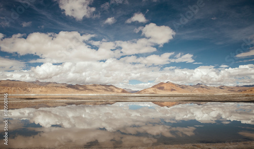 Tso Kar Lake landscape