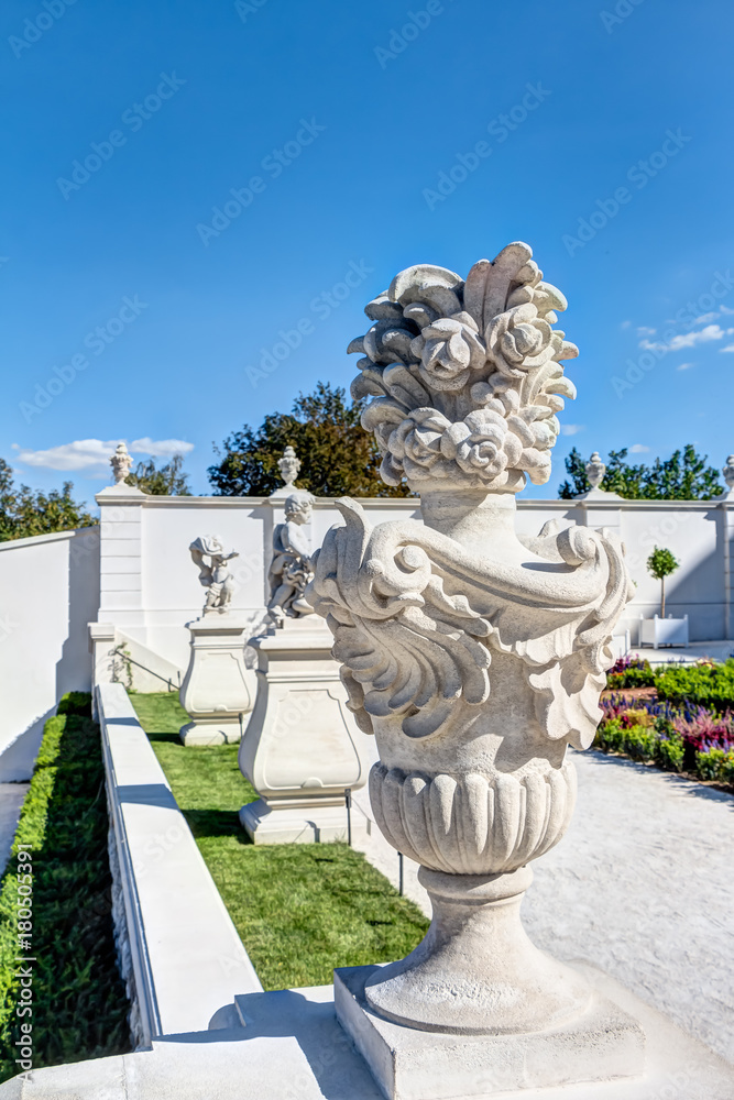Obraz premium Sculptures in the Bratislava castle courtyard