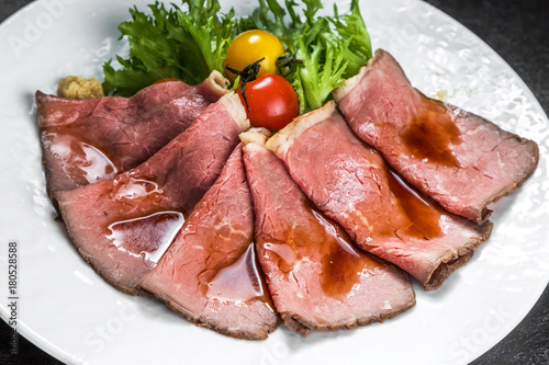 高級ローストビーフ　Freshly made roast beef photo