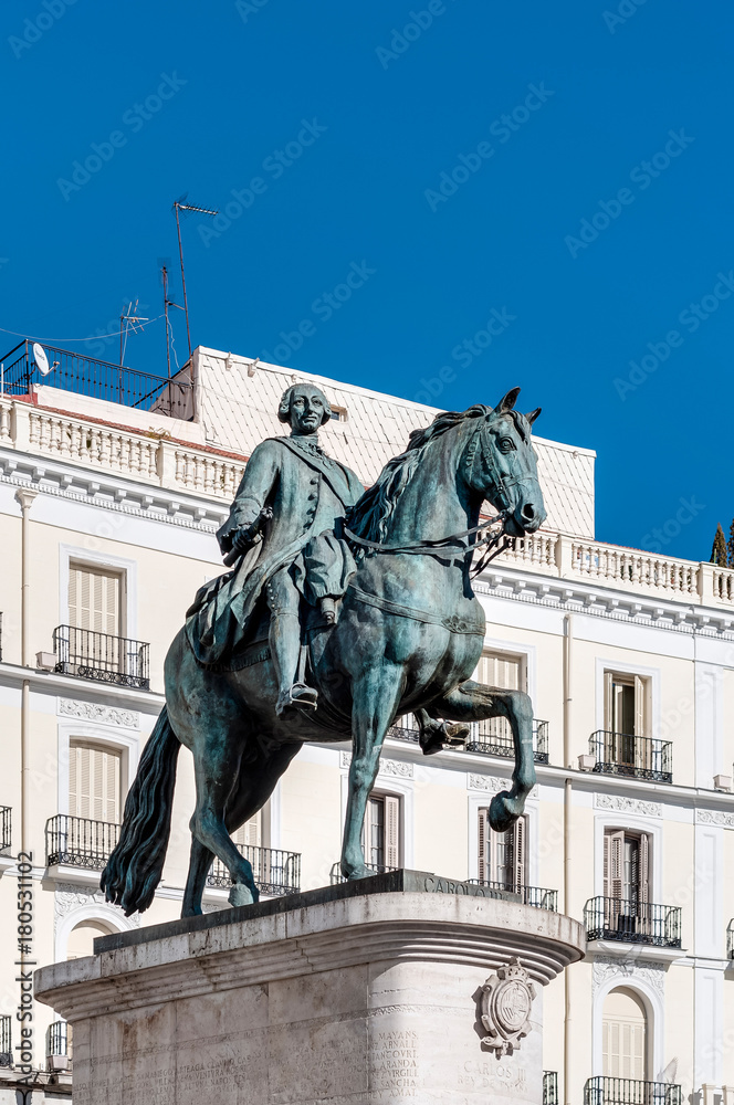 Obraz premium Statue of Carlos III in Madrid, Spain.