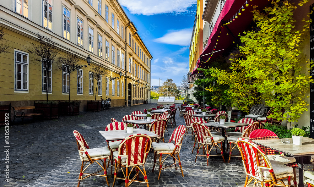 Fototapeta premium Street cafe. Budapest. Hungary.